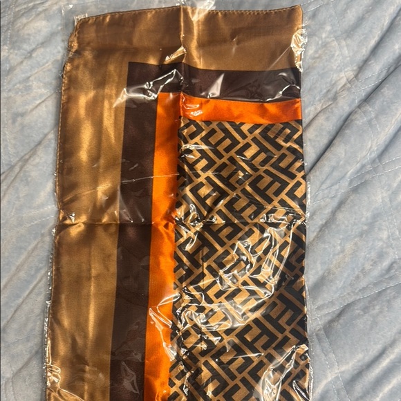 Geometric Patterned Scarf in Gold and Orange‎ - Picture 1 of 1